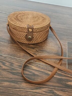 Handwoven Round Rattan Crossbody Bag - Brown